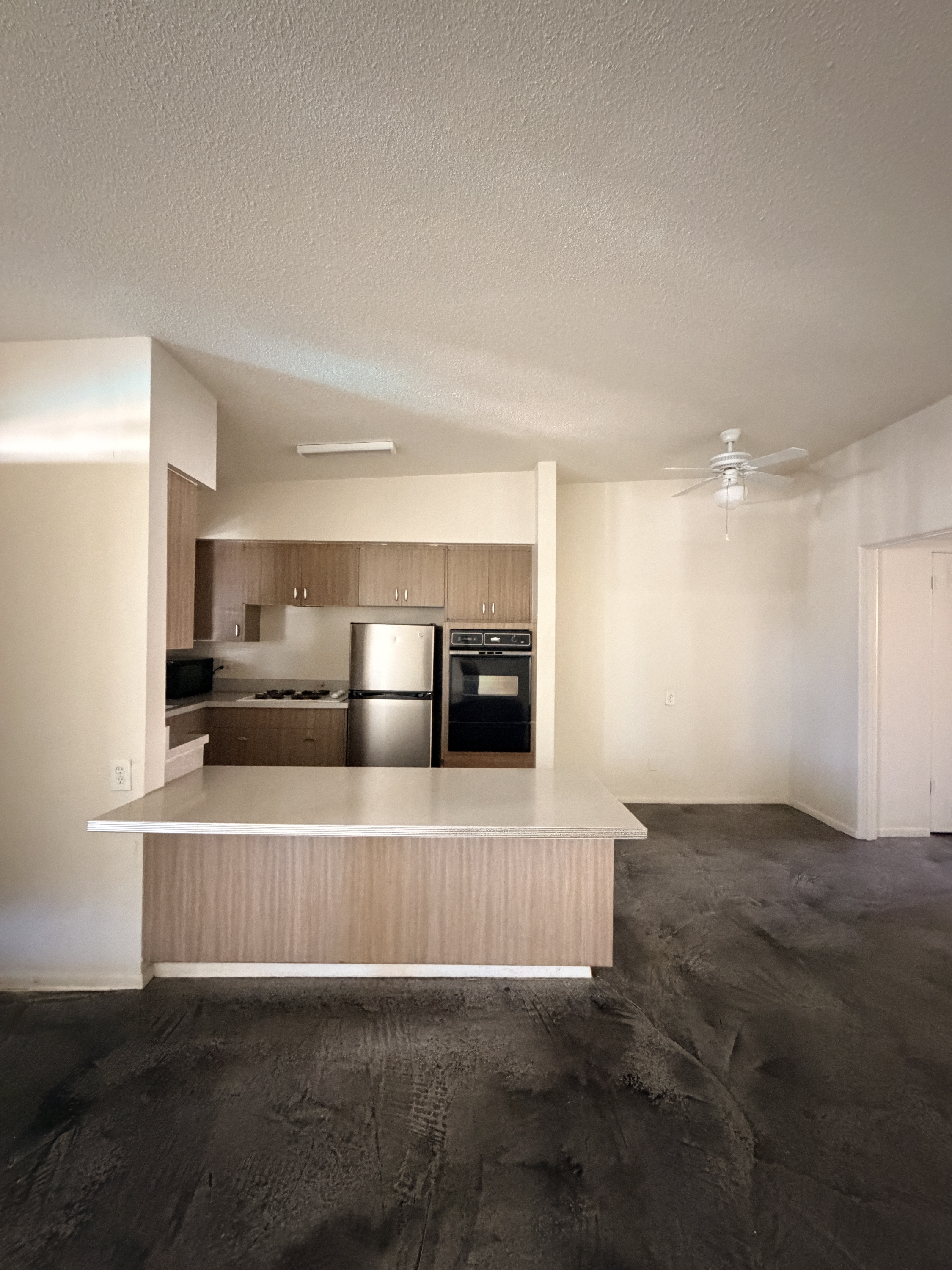 3040 N. 2nd St. - 216