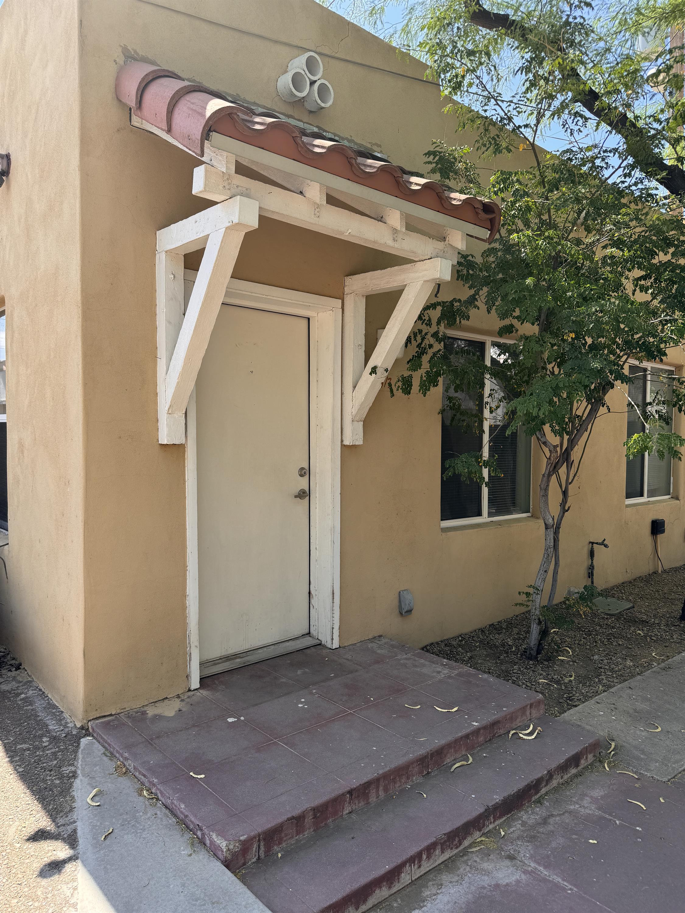 809 E. Garfield #3