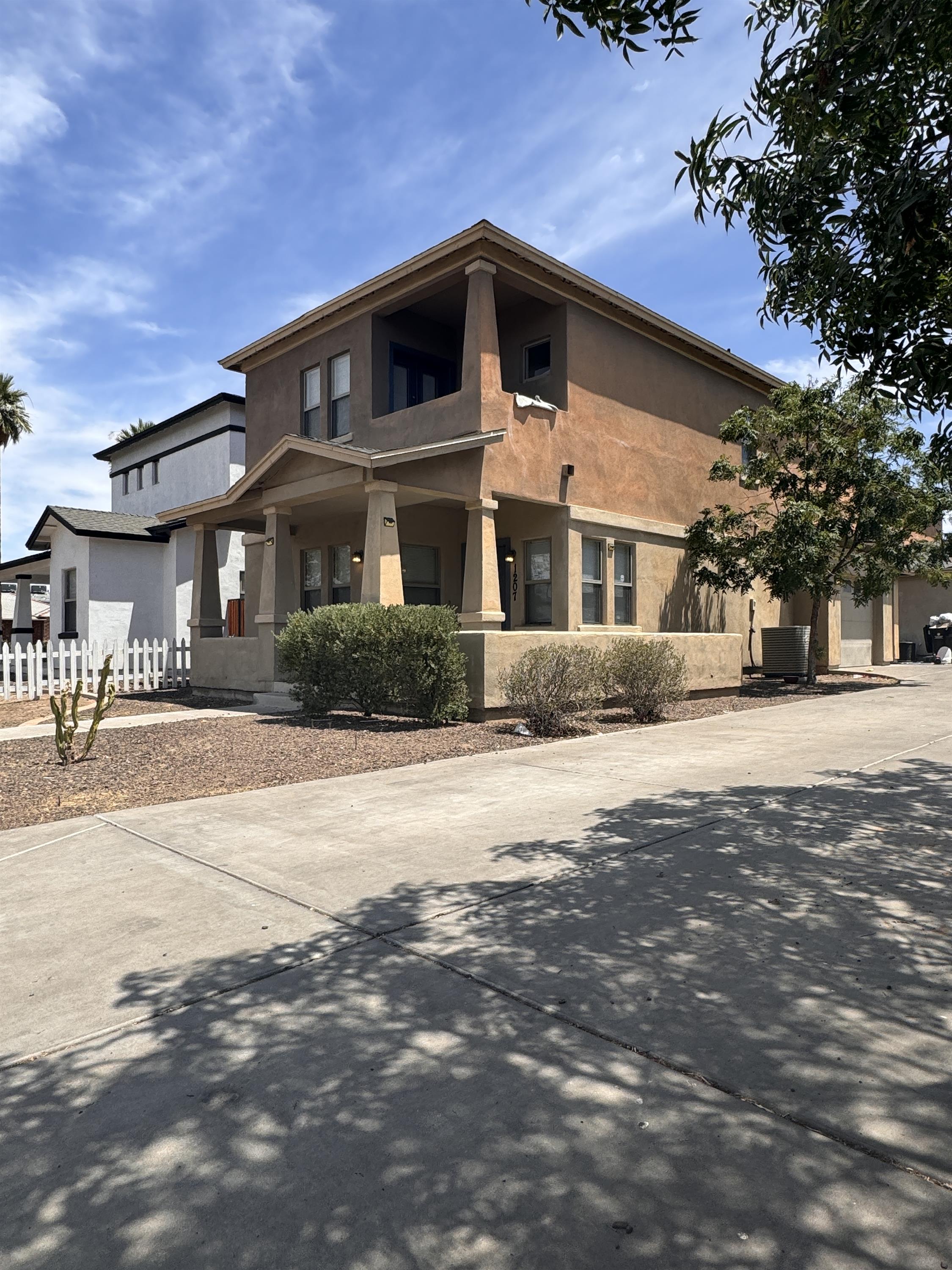 1207 W. Monroe