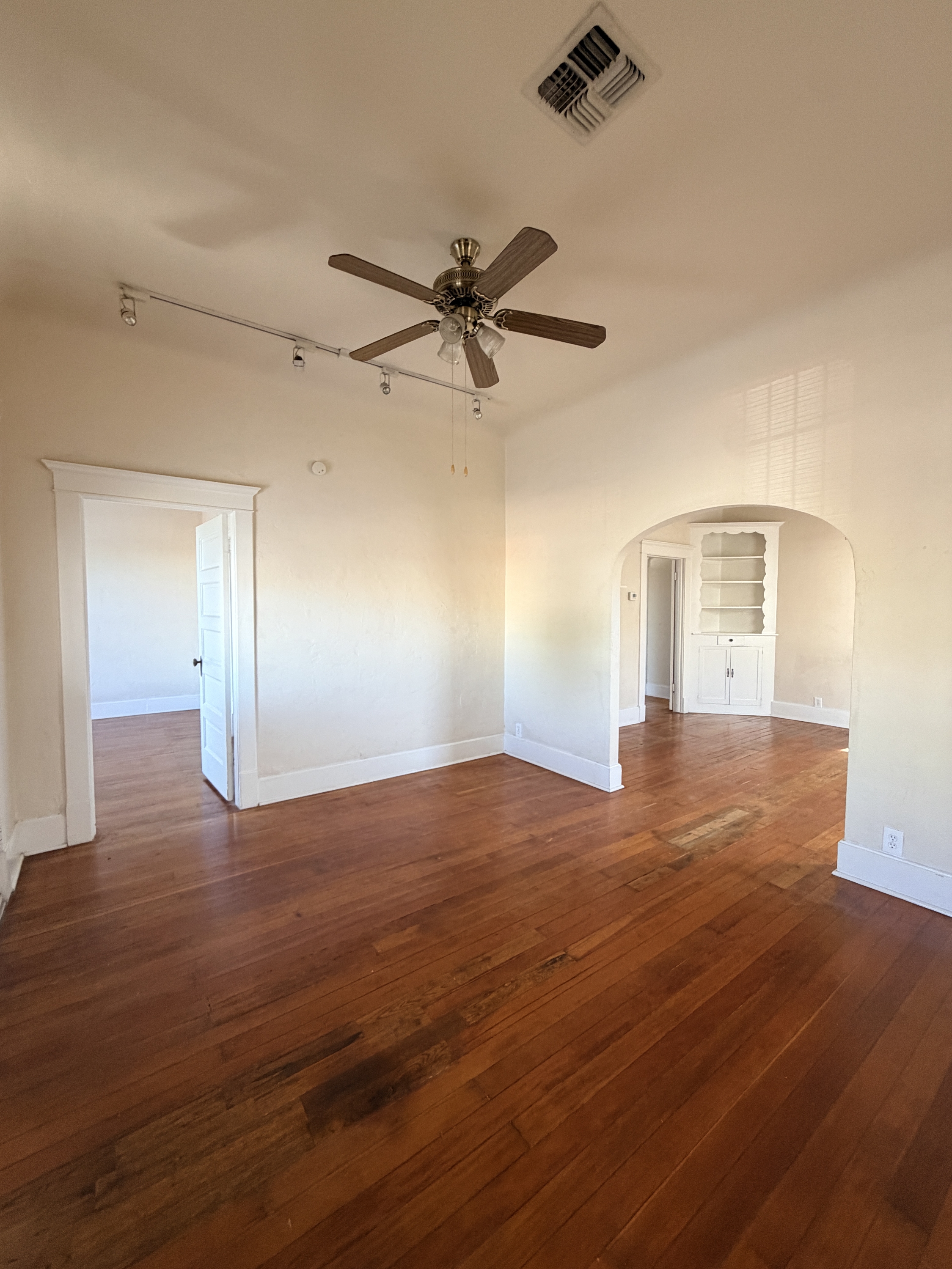 916 N. 8th St.